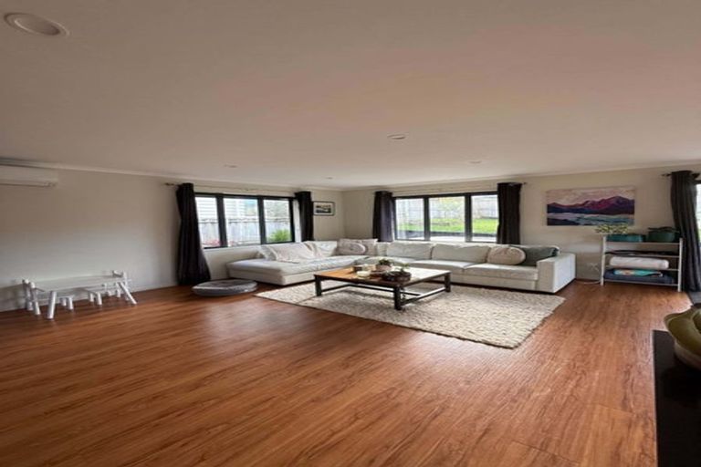 Photo of property in 6 Maylee Crescent, Gulf Harbour, Whangaparaoa, 0930