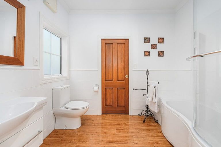 Photo of property in 39 Dittmer Drive, Awapuni, Palmerston North, 4412