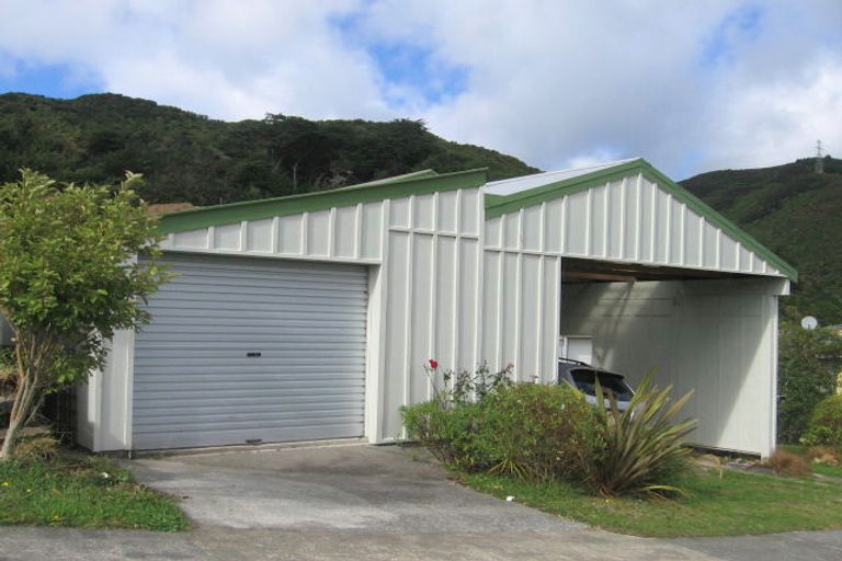 Photo of property in 35 Hazlewood Avenue, Karori, Wellington, 6012