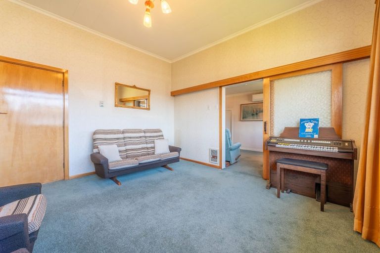 Photo of property in 33 Parsonage Road, Waimate, 7924
