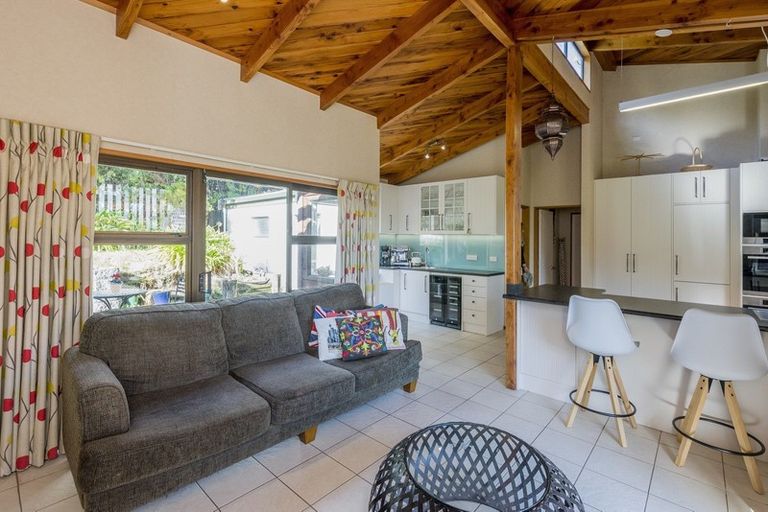 Photo of property in 167 Huia Street, Waikanae, 5391