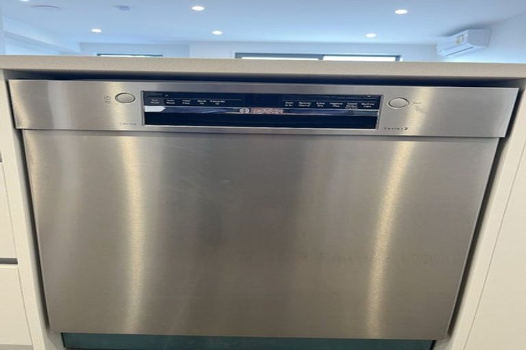 Photo of property in 8/32b Westgate Drive, Massey, Auckland, 0614