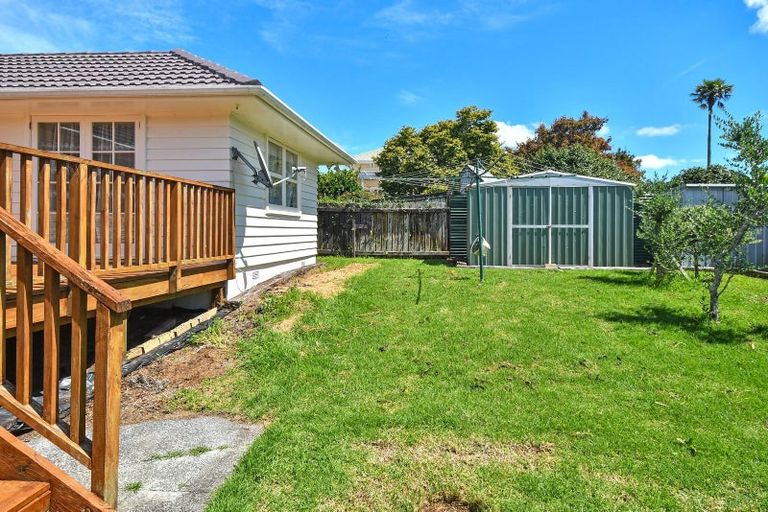 Photo of property in 8 Rembrandt Place, Opaheke, Papakura, 2113