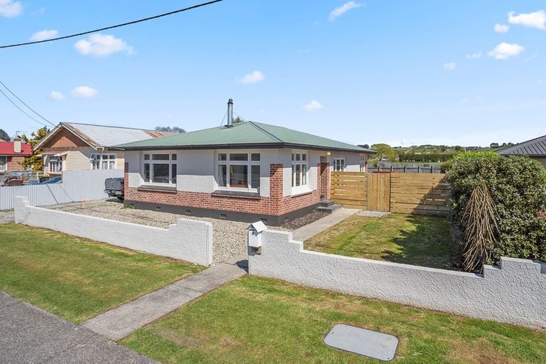 Photo of property in 6 Herbert Street, Gore, 9710