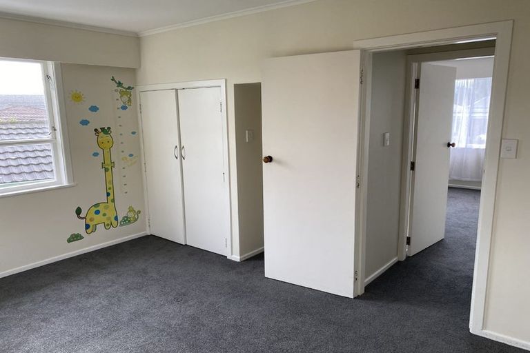 Photo of property in 30a Saint Ronans Avenue, Waterloo, Lower Hutt, 5011