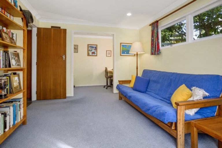 Photo of property in 55 Saint Johns Terrace, Tawa, Wellington, 5028