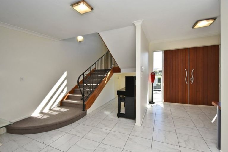 Photo of property in 7 Kenmure Drive, Huntsbury, Christchurch, 8022