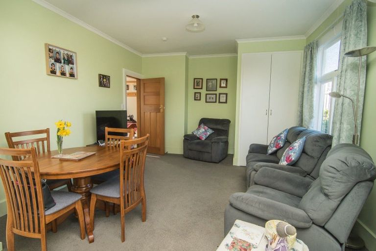 Photo of property in 114 Selwyn Street, Waimataitai, Timaru, 7910