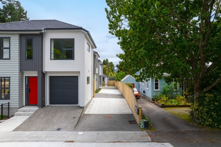 Photo of property in 20a Korau Grove, Stokes Valley, Lower Hutt, 5019