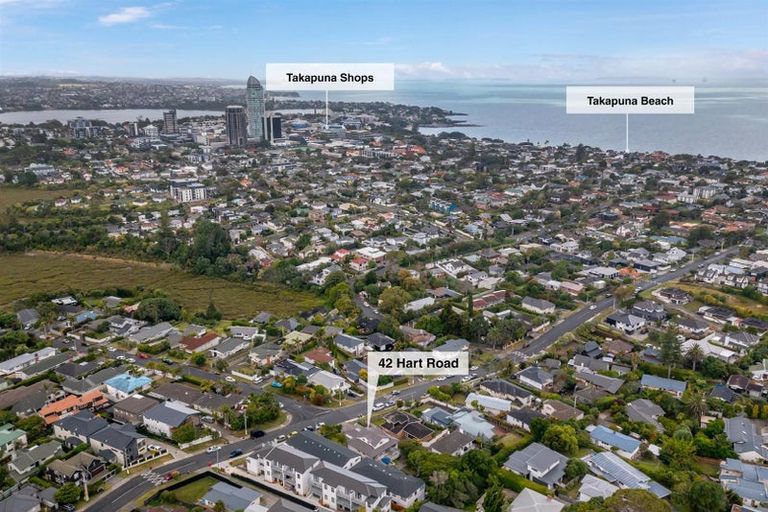 Photo of property in 42 Hart Road, Hauraki, Auckland, 0622