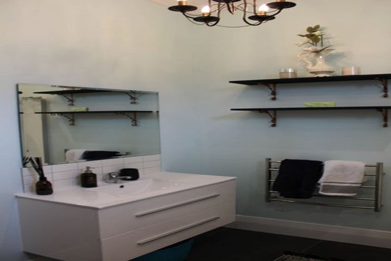 Photo of property in 3 Lucan Street, North East Valley, Dunedin, 9010