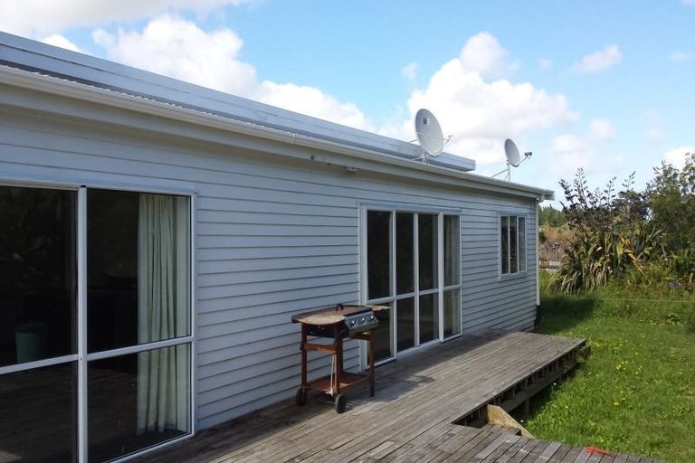 Photo of property in 6-8 Cumming Street, Okato, 4335