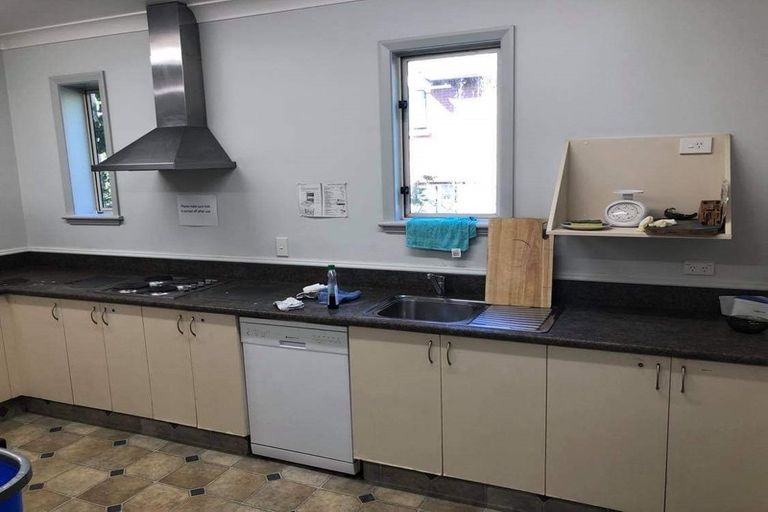 Photo of property in 6 Heriot Row, Dunedin Central, Dunedin, 9016