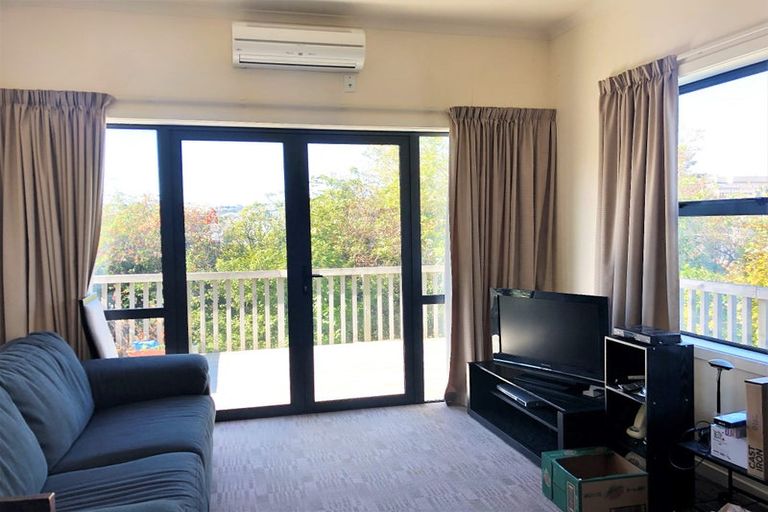 Photo of property in 5b Queen Street, Mosgiel, 9024