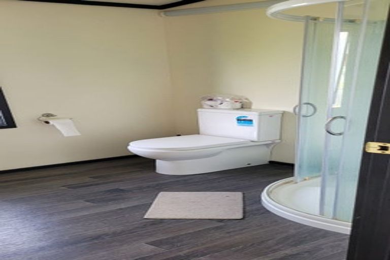 Photo of property in 8 Pararewa Drive, Whalers Gate, New Plymouth, 4310