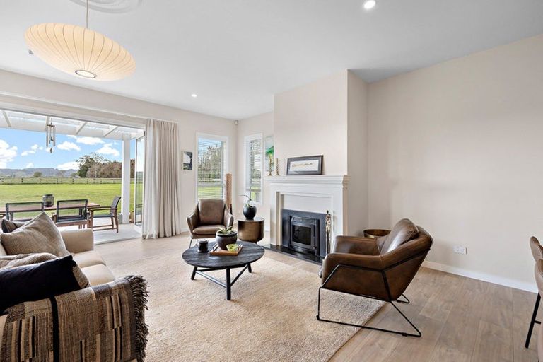 Photo of property in 118 Tourist Road, Clevedon, Papakura, 2582