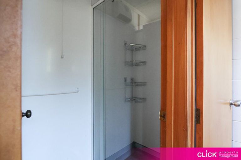 Photo of property in 140 Harbour Terrace, North Dunedin, Dunedin, 9016