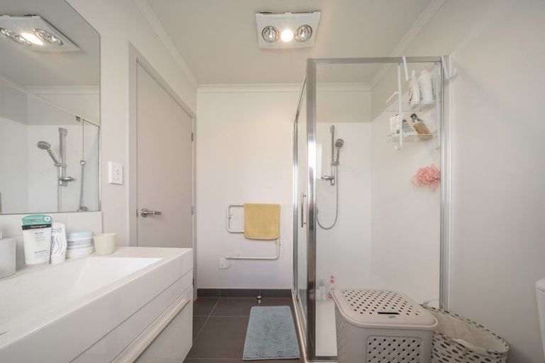 Photo of property in 19 Teatree Close, Huntington, Hamilton, 3210