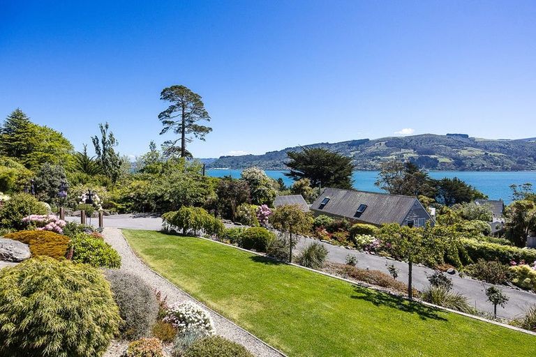 Photo of property in 28 Barling Street, Macandrew Bay, Dunedin, 9014