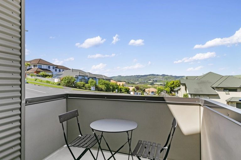 Photo of property in 25 Waverton Terrace, Churton Park, Wellington, 6037