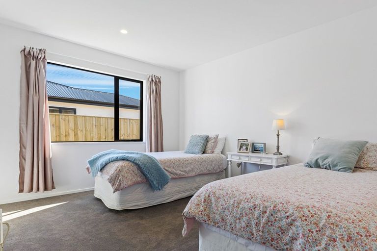 Photo of property in 12 Pakohe Street, Pegasus, 7612