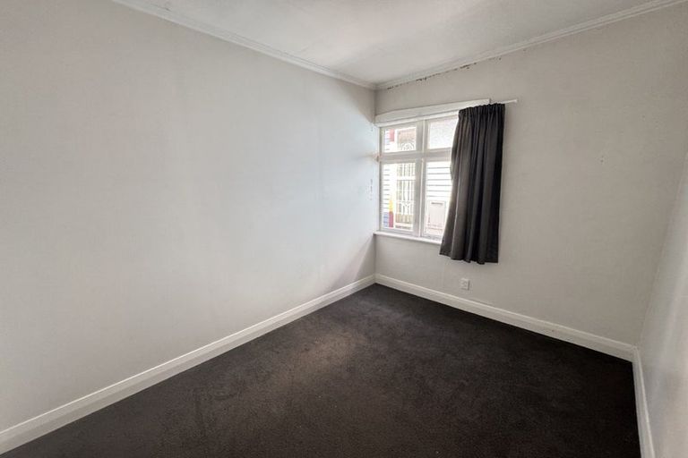 Photo of property in 35 Adams Terrace, Aro Valley, Wellington, 6021