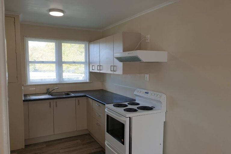 Photo of property in 2/15 Carbine Road, Mount Wellington, Auckland, 1060