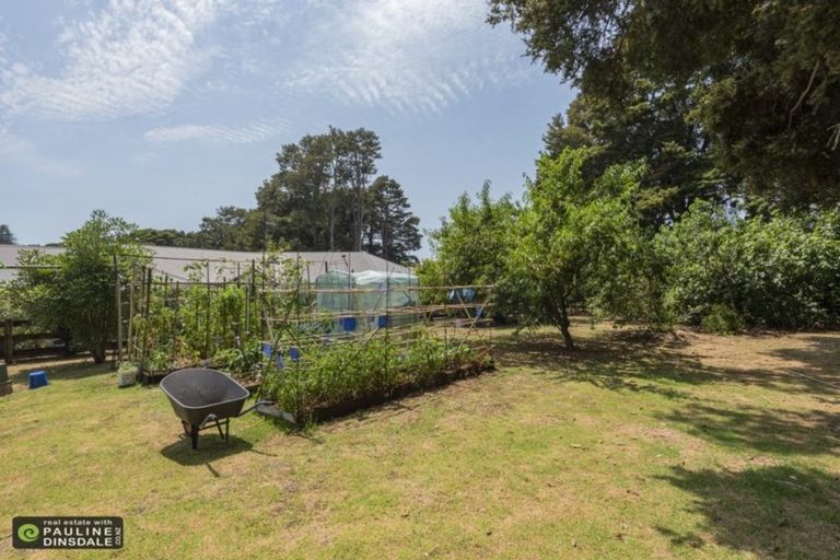 Photo of property in 12 Oakwood Rise, Ngararatunua, Whangarei, 0176