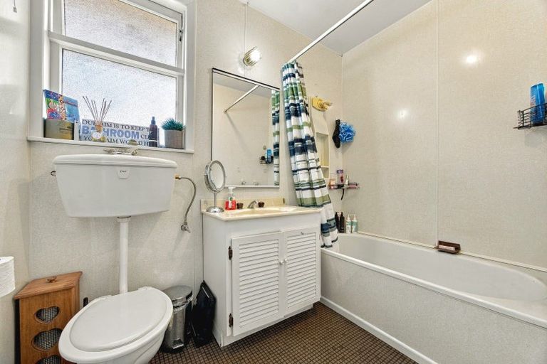 Photo of property in 75 Rangipoia Place, Turangi, 3334
