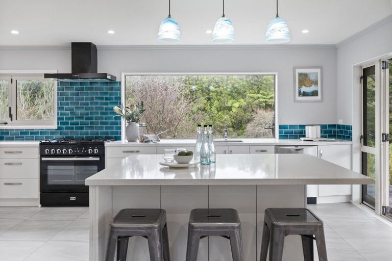 Photo of property in 268 Turitea Road, Turitea, Palmerston North, 4472