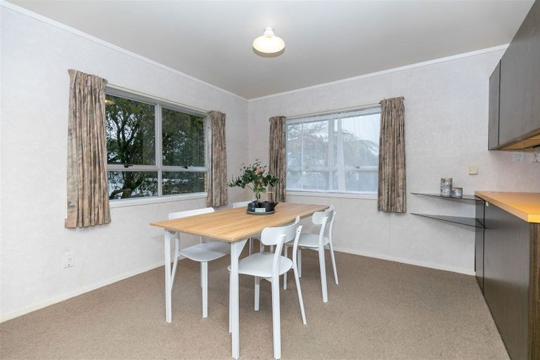 Photo of property in 2/2 Eden Avenue, Te Awamutu, 3800