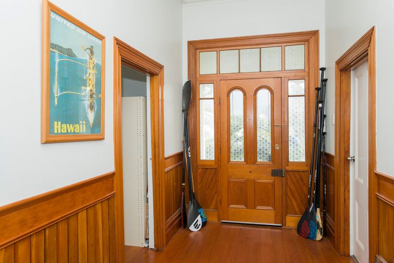 Photo of property in 109 Harris Street, Inner Kaiti, Gisborne, 4010