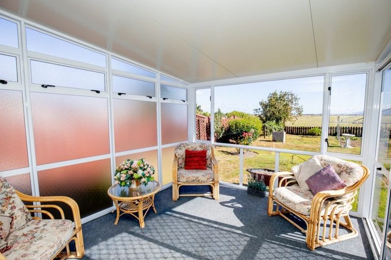 Photo of property in 14 Mahana Road, Ngatea, 3503