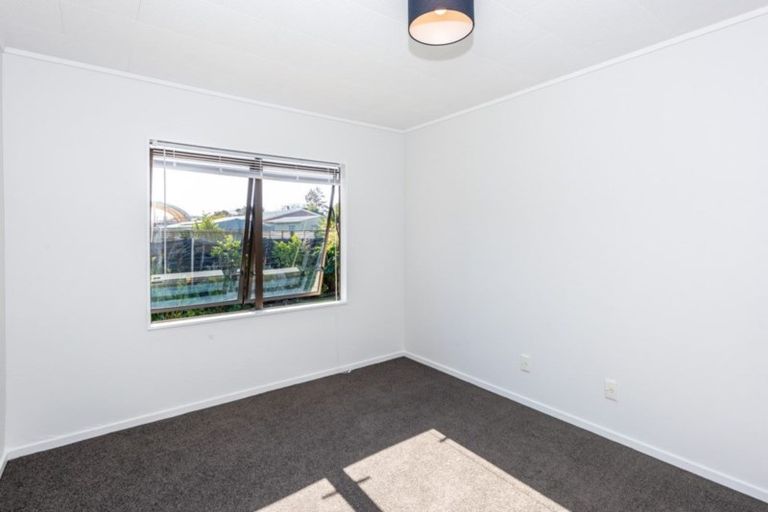 Photo of property in 24 Edelsten Place, Tamarau, Gisborne, 4010