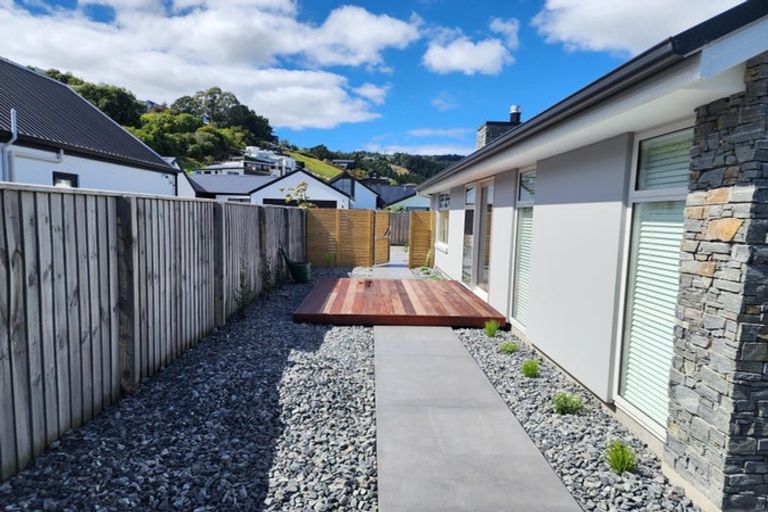 Photo of property in 5 Old Stone Lane, Cracroft, Christchurch, 8022