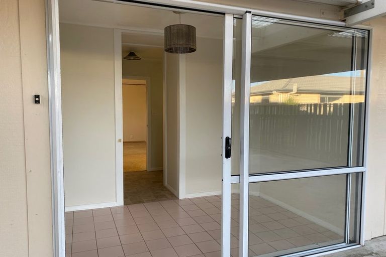 Photo of property in 2a Garrison Street, Carterton, 5713