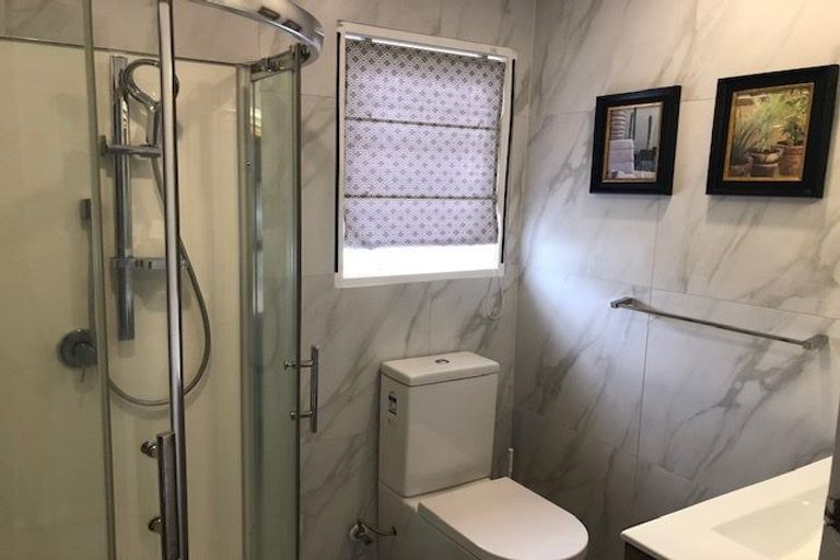 Photo of property in 28 Killarney Avenue, Torbay, Auckland, 0630