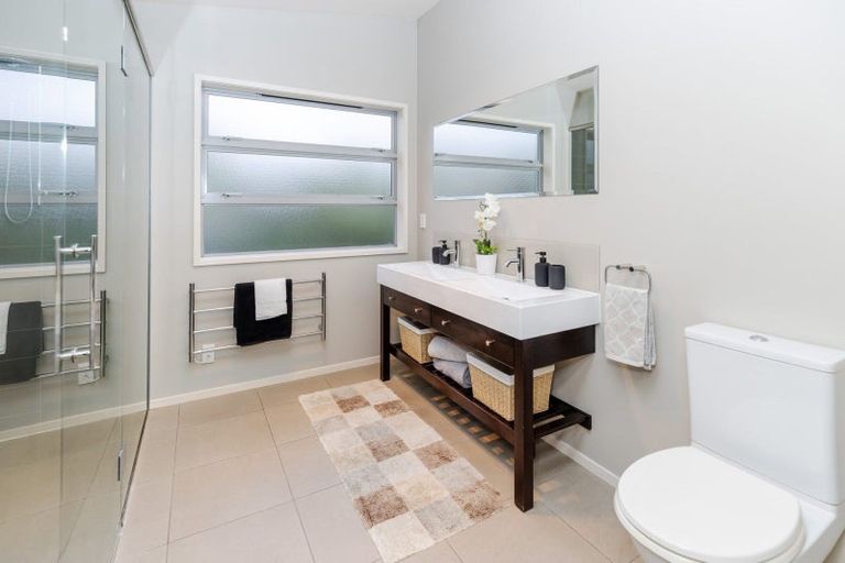 Photo of property in 19 Shalimar Place, Huntington, Hamilton, 3210