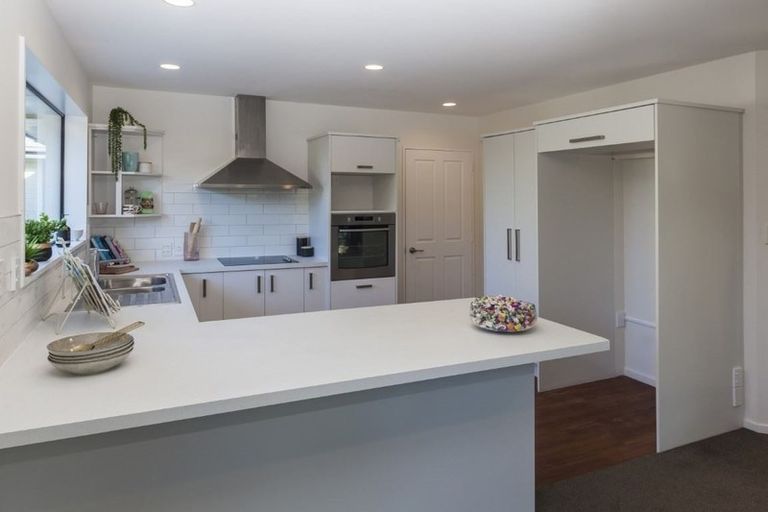 Photo of property in 5 Quantock Place, Burwood, Christchurch, 8083