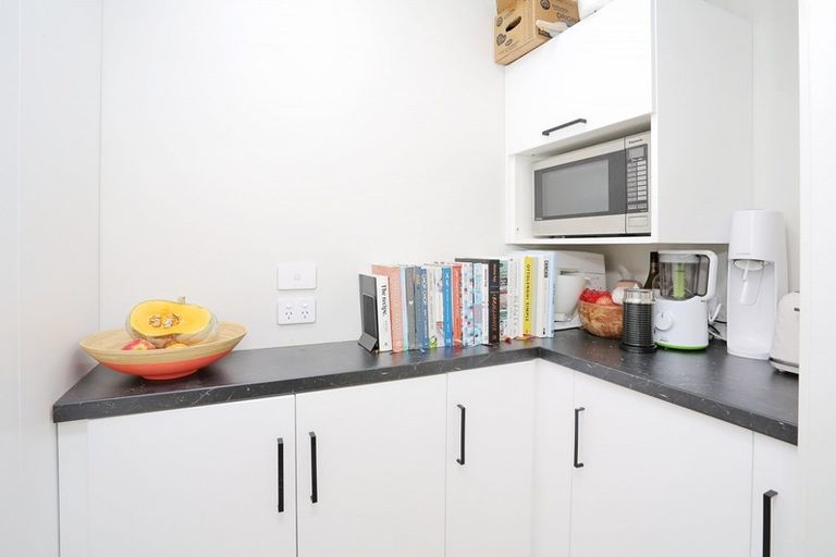 Photo of property in 9 Moa Street, Waikiwi, Invercargill, 9810