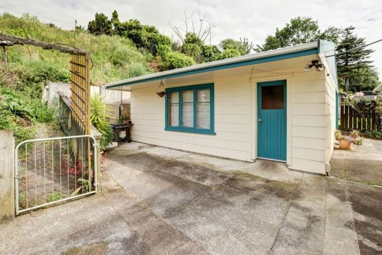 Photo of property in 422 Kahikatea Drive, Dinsdale, Hamilton, 3204