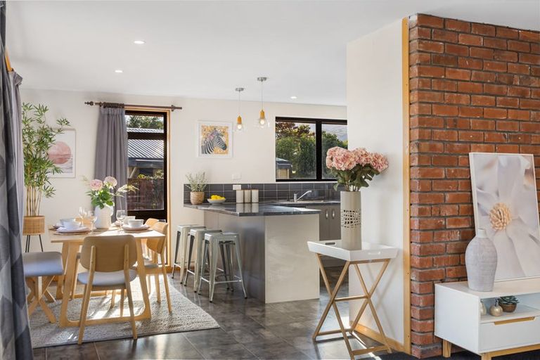 Photo of property in 28 Antimony Crescent, Cromwell, 9310