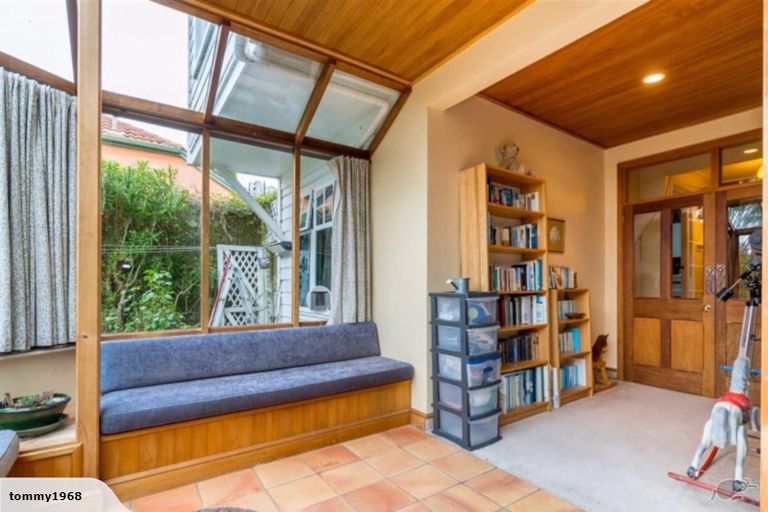 Photo of property in 32 City Road, Roslyn, Dunedin, 9010