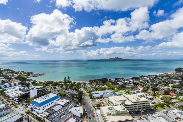 Photo of property in Sentinel Apartments, 2802/3 Northcroft Street, Takapuna, Auckland, 0622