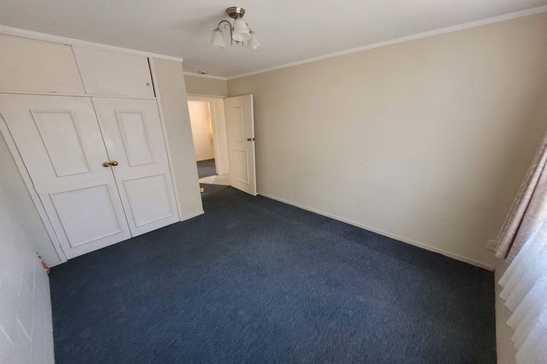 Photo of property in 12 Ruawai Road, Mount Wellington, Auckland, 1060