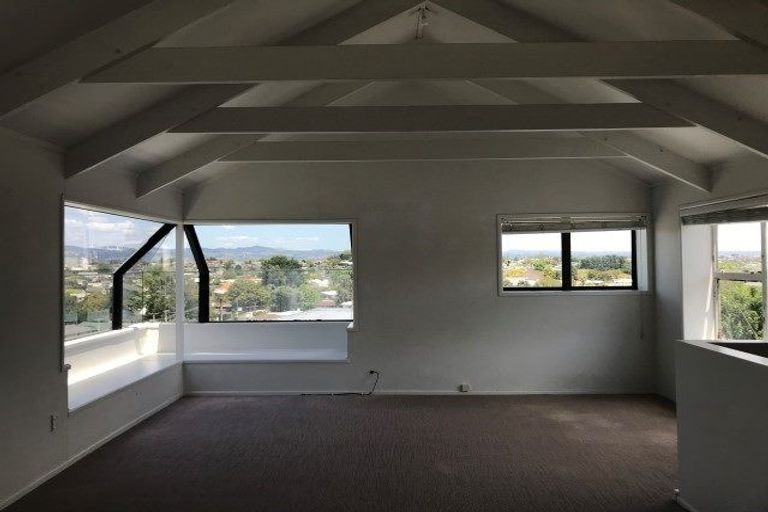 Photo of property in 21 Highfield Crescent, Brookfield, Tauranga, 3110