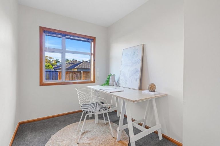 Photo of property in 12 Nyoli Street, Northcote, Christchurch, 8052
