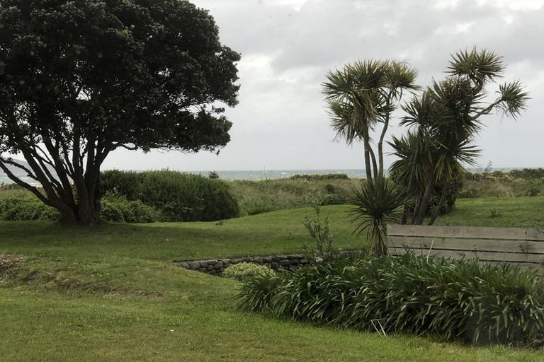 Photo of property in 101 Manly Street, Paraparaumu Beach, Paraparaumu, 5032