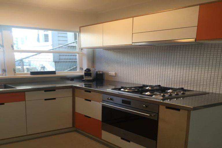 Photo of property in 187 Brooklyn Road, Brooklyn, Wellington, 6021