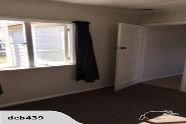 Photo of property in 17 Reeve Street, Levin, 5510